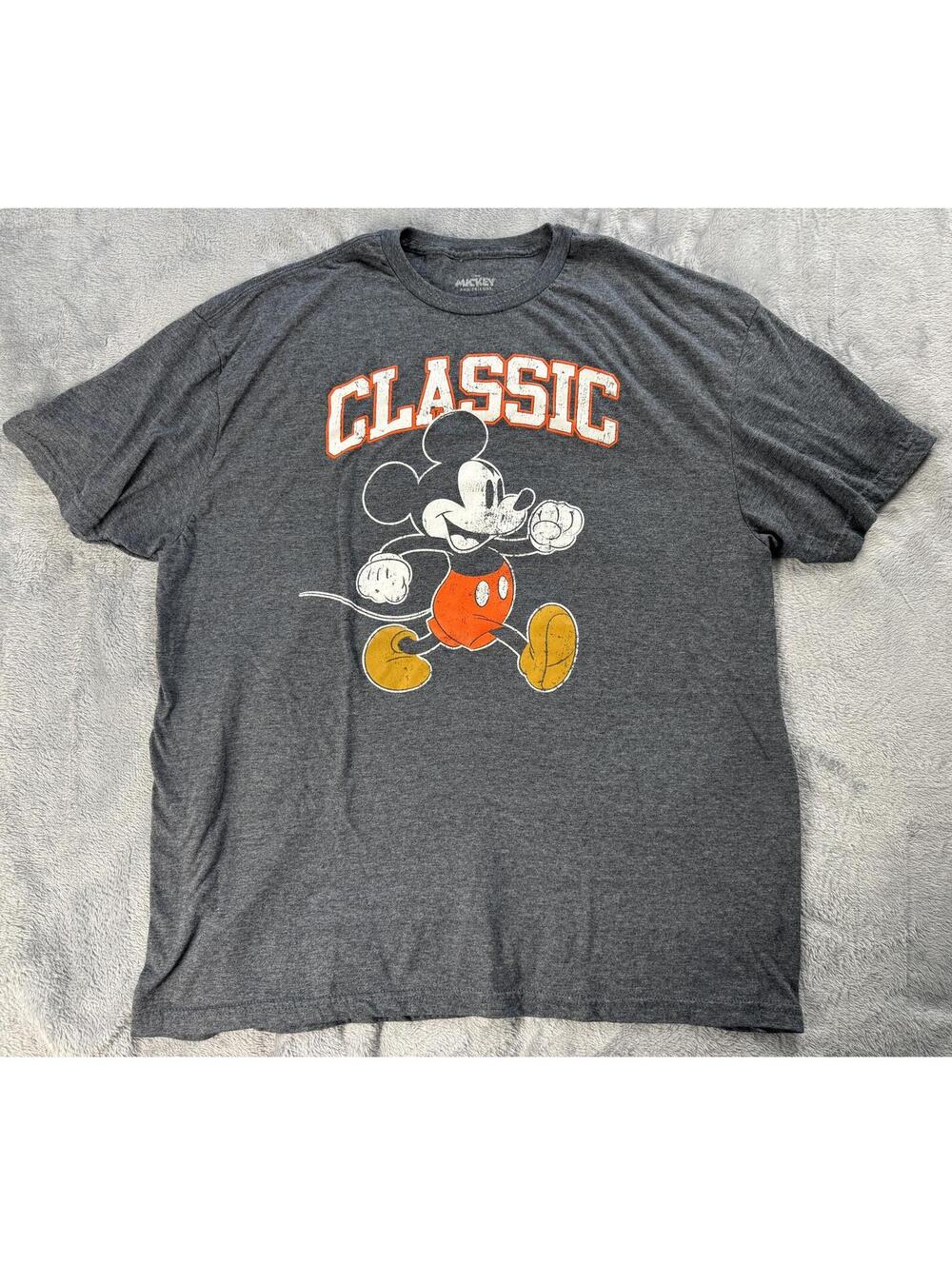 Disney's Mickey Mouse Men's Charcoal Heather Gray T-shirt "Classic" 2XL